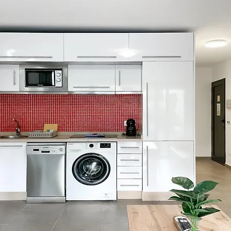 B-rent Eva's Atlantic דירה *